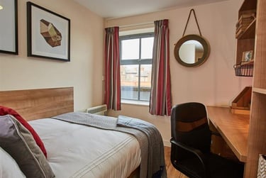 1 bed studio, Victoria Road, City Centre, Chester, CH22AX - Image 3